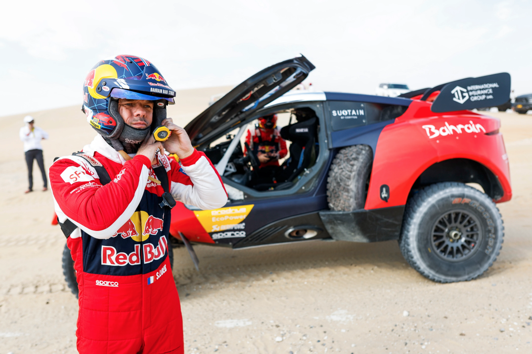 Championship leader Loeb has worst luck